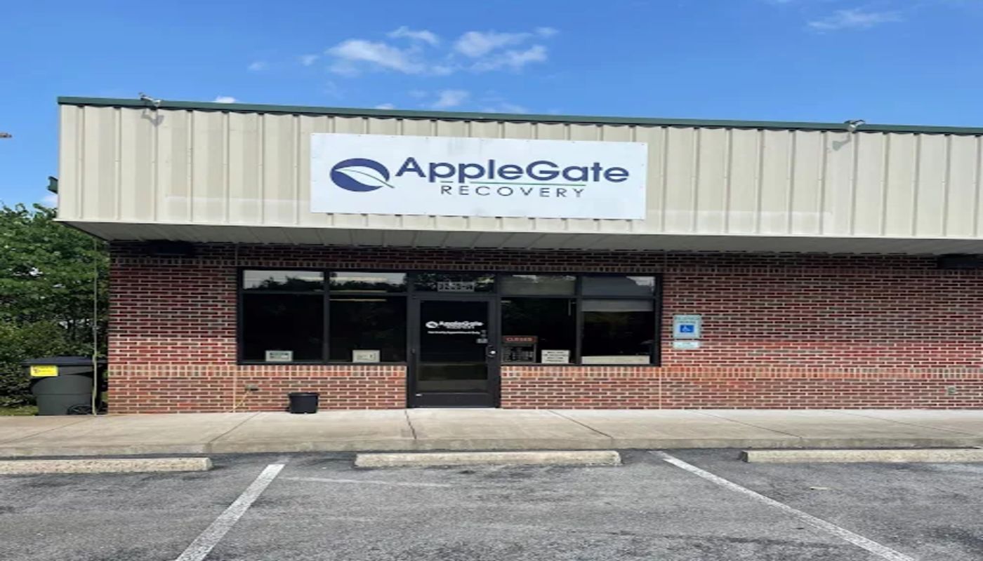 AppleGate Recovery Dickson