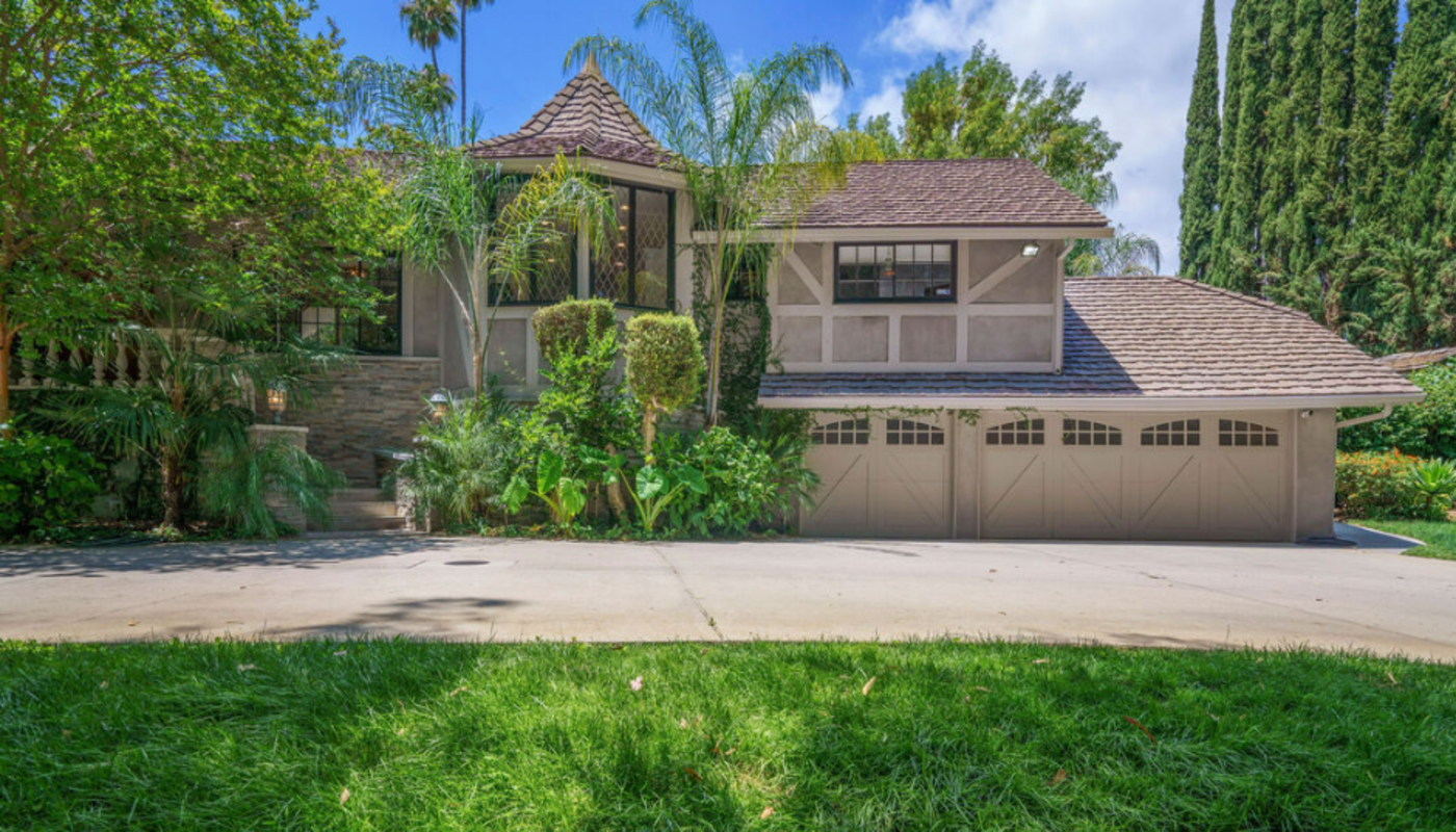 Ascend Healthcare-Kallos House