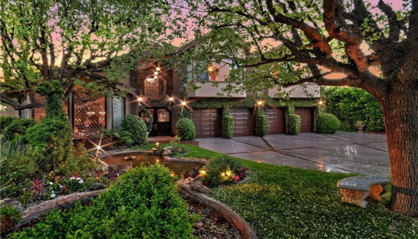 Evolve Teen Comprehensive DBT Treatment Center - Aura