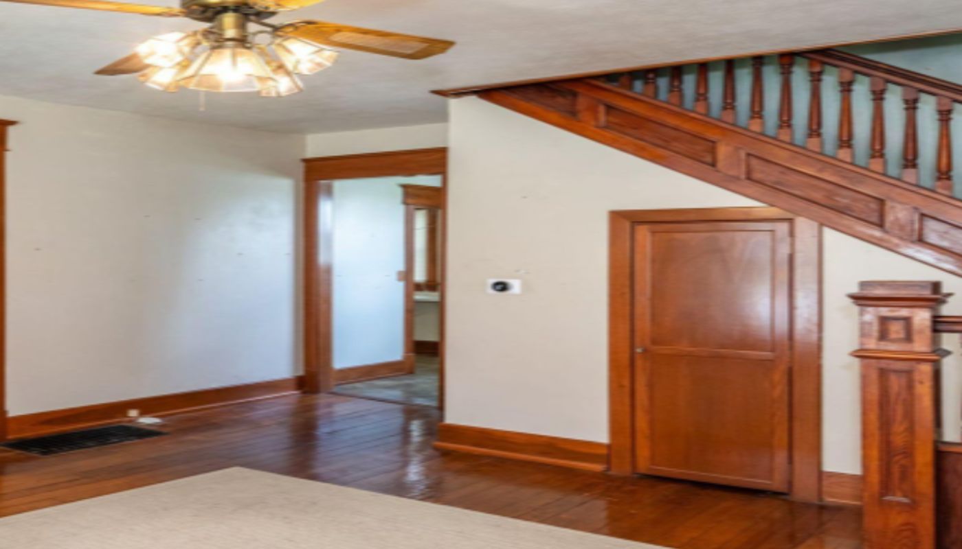 Izzy's House Sidney House