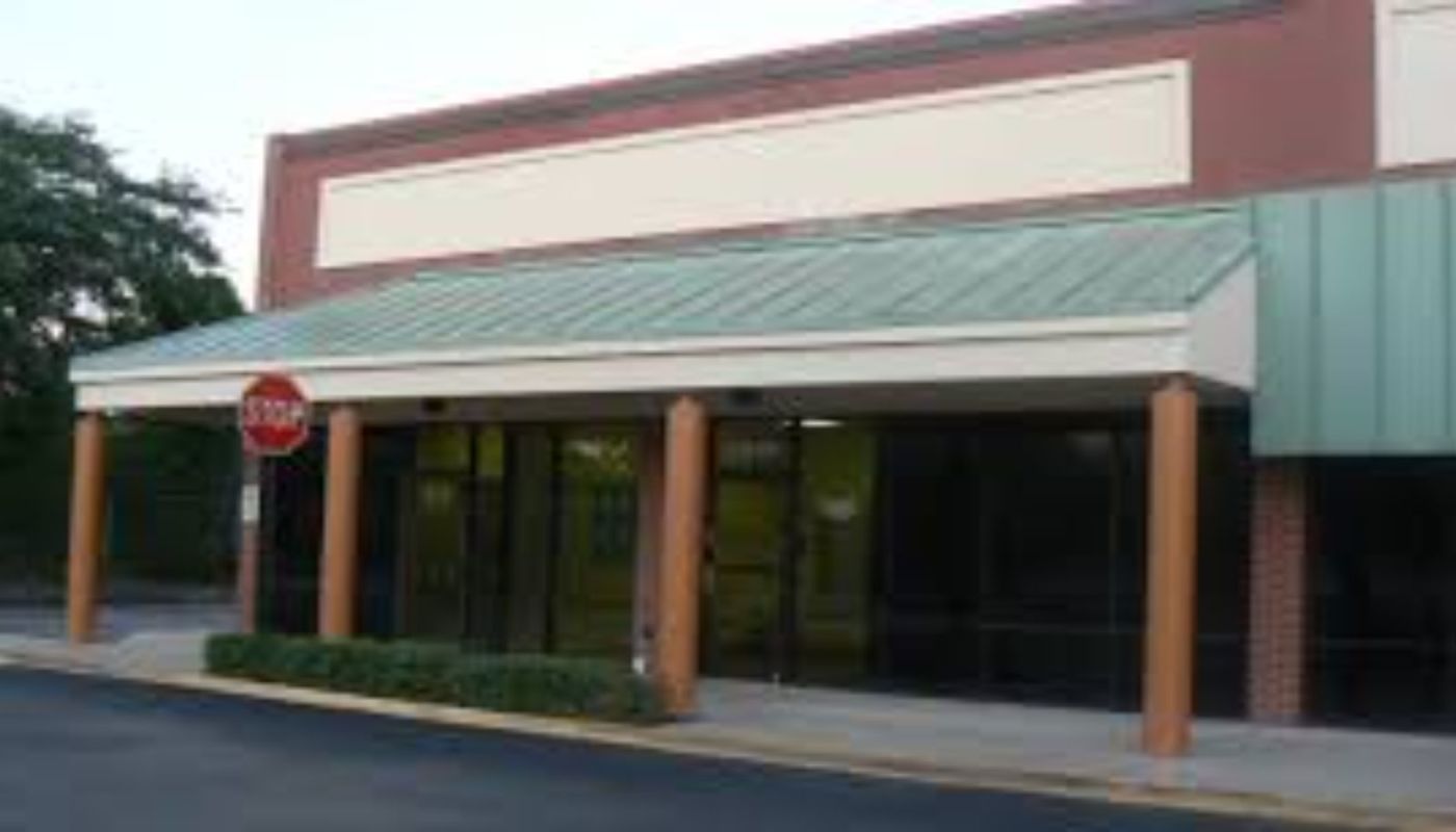 New Season Treatment Center - Tarpon Springs