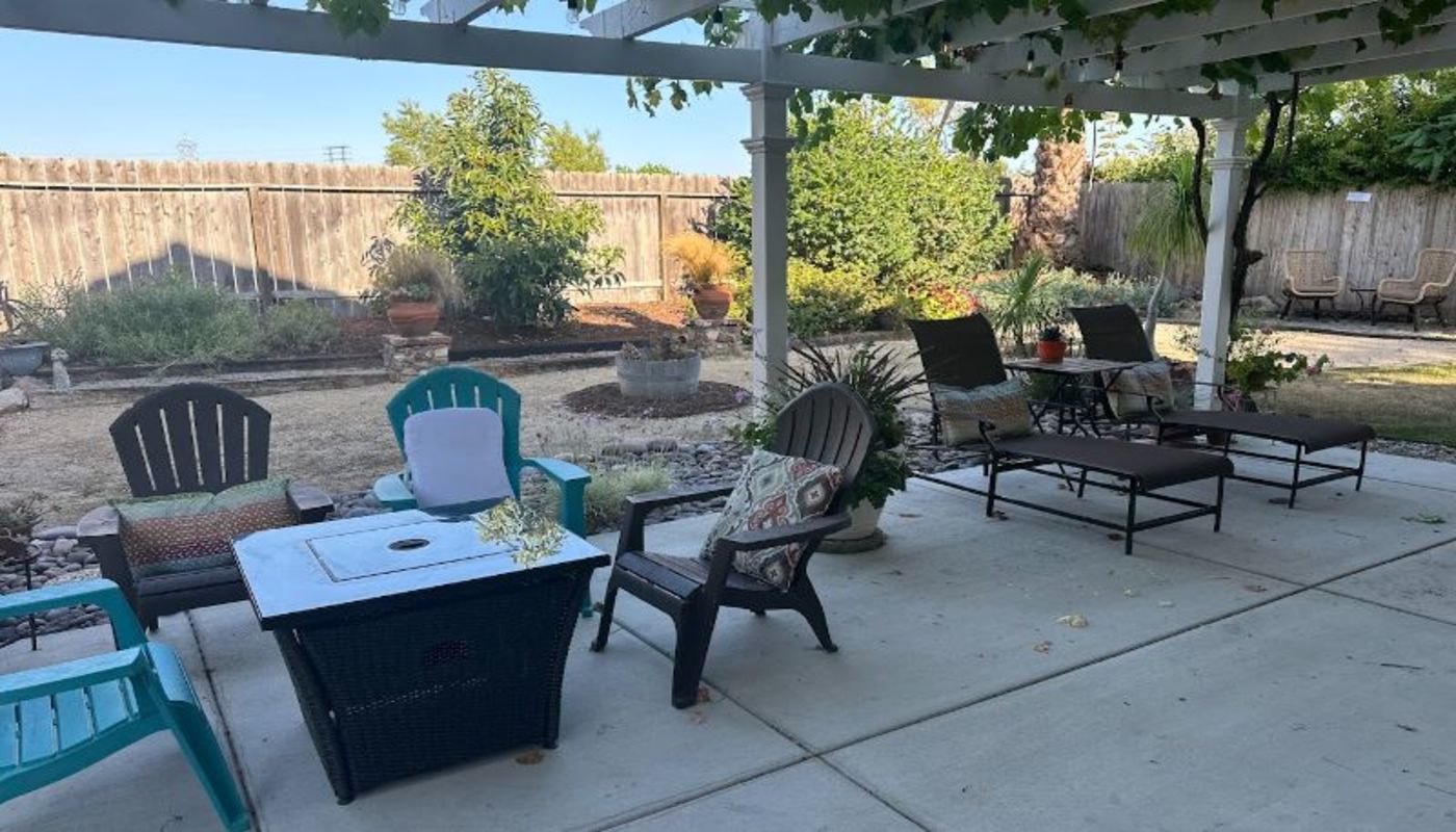 Pacific Oasis Recovery - The Rivertree House