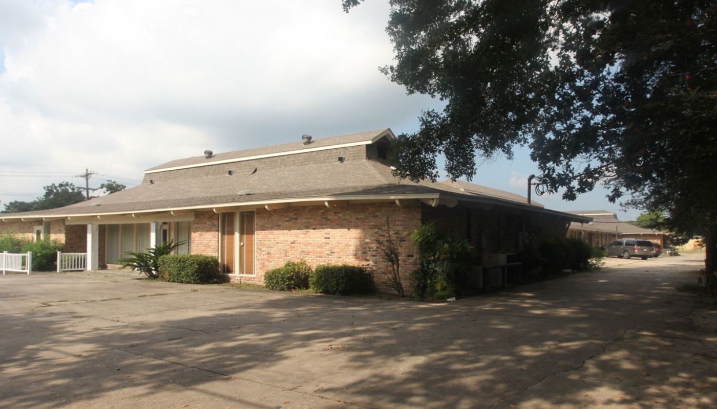 Woodlake Addiction Recovery Center - Mid-City Detox